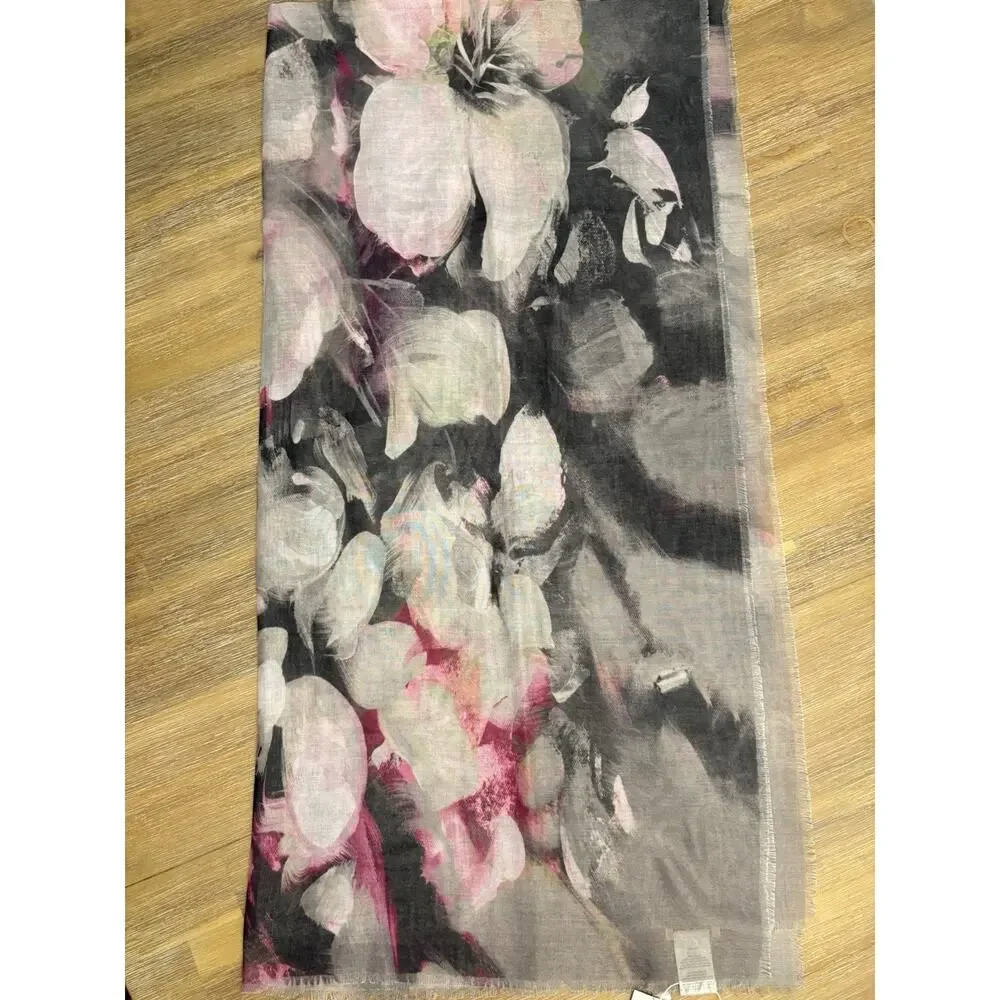 Laura Women’s Scarf Wrap Shawl Gray Floral 100% Polyester Lightweight Fringe